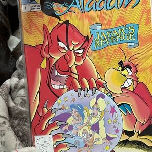 Disney Aladdin Jafar's Revenge Comic with Red and Yellow Cover
